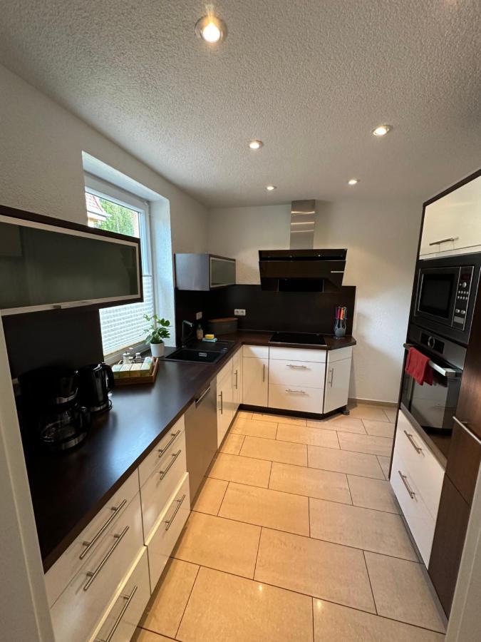 Stadtvilla In Leipzig 7 Personen 3 Schlafzimmer 2 Baeder Garten Und Terrasse Zentral Gelegen Messe Innenstadt Seen Екстериор снимка
