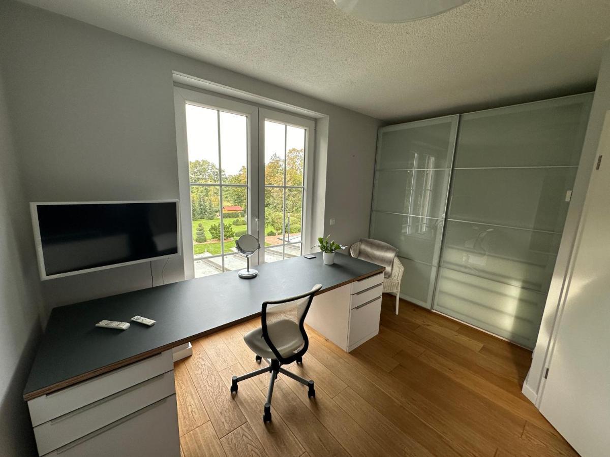 Stadtvilla In Leipzig 7 Personen 3 Schlafzimmer 2 Baeder Garten Und Terrasse Zentral Gelegen Messe Innenstadt Seen Екстериор снимка