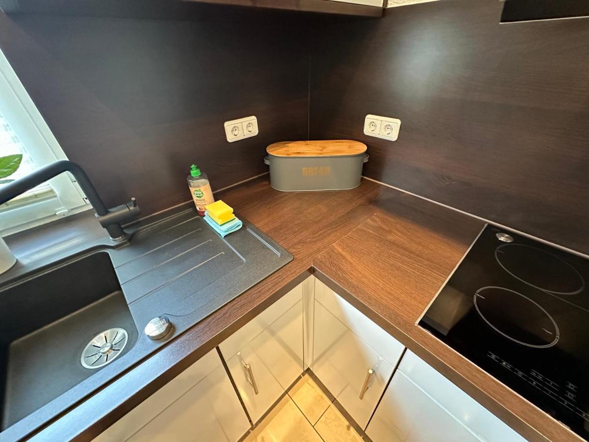 Stadtvilla In Leipzig 7 Personen 3 Schlafzimmer 2 Baeder Garten Und Terrasse Zentral Gelegen Messe Innenstadt Seen Екстериор снимка